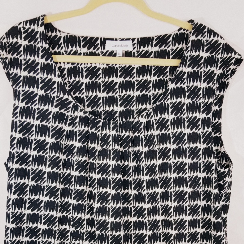Calvin Klein Sleeveless Summer Top